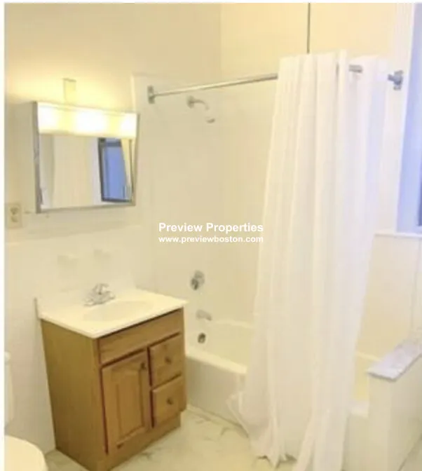 3 bed, 2 bath apartment for rent at 75 Longwood Ave Unit 3R, Coolidge Corner — photo 7 of 7