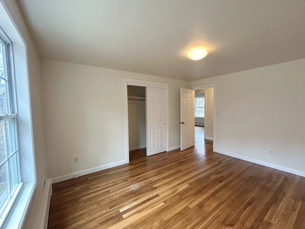 3 bed, 1 bath apartment for rent at 75 Marlboro Rd, Southborough — photo 6 of 18