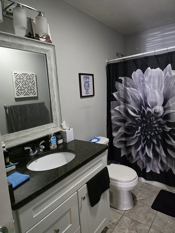 1 bed, 1 bath apartment for rent at 75 Merriam Ave Unit 2, Leominster — photo 3 of 9