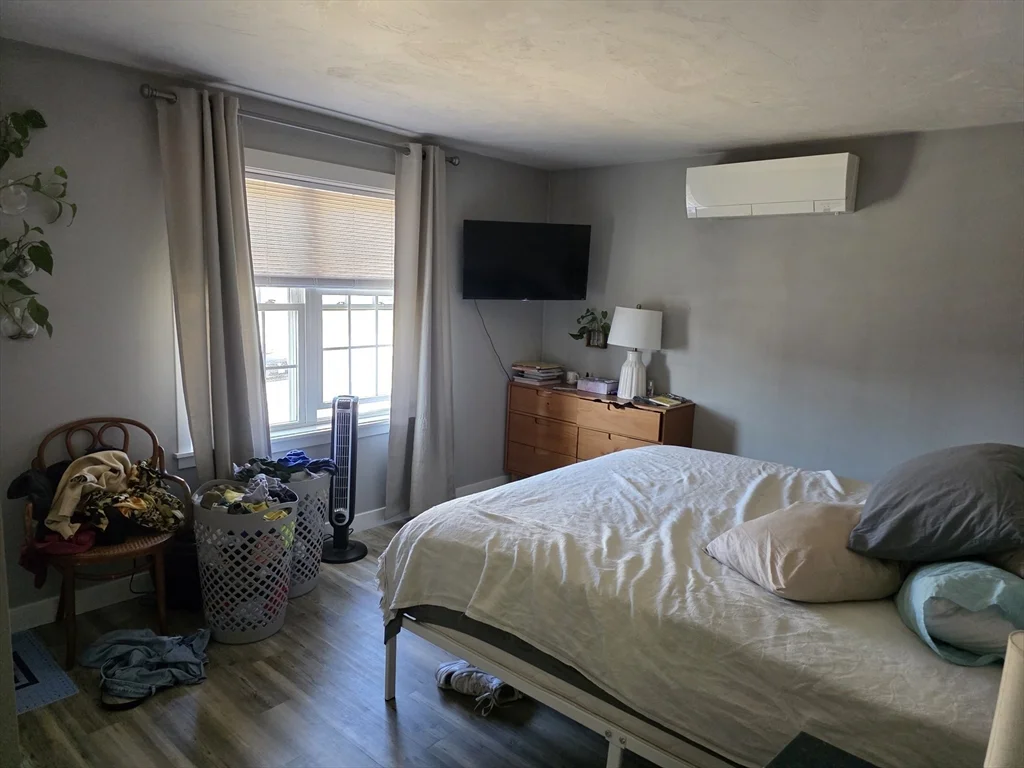 2 bed, 1 bath apartment for rent at 75 Merriam Ave Unit 3, Leominster — photo 8 of 10