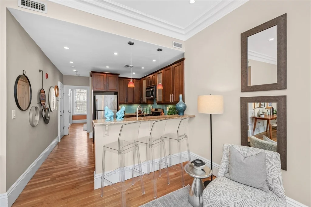 1 bed, 1 bath apartment for rent at 75 Montgomery St Unit 3, South End — photo 4 of 13