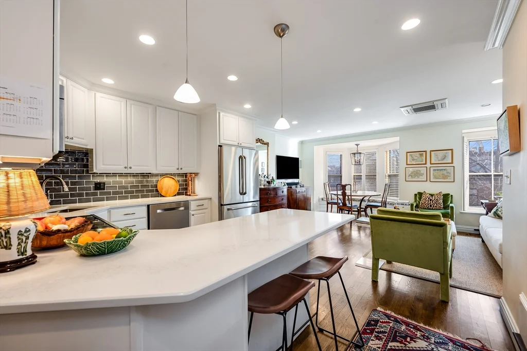 1 bed, 1 bath apartment for rent at 75 Montgomery St Unit 4, South End — photo 6 of 13