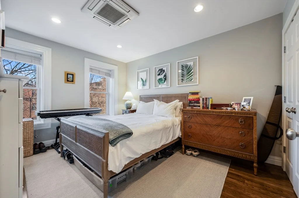 1 bed, 1 bath apartment for rent at 75 Montgomery St Unit 4, South End — photo 8 of 13