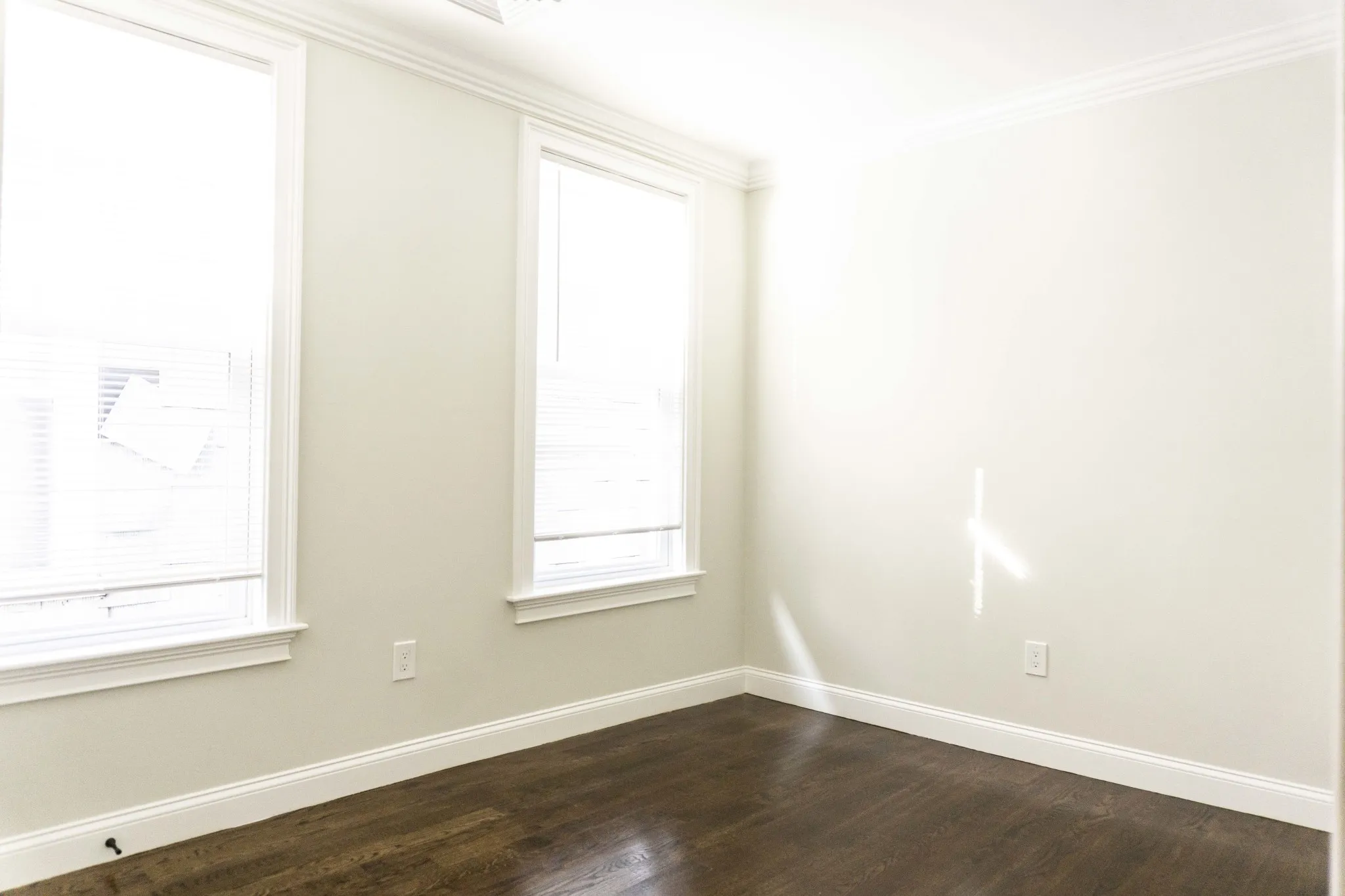 3 bed, 1 bath apartment for rent at 75 Morris St Unit 2, East Boston — photo 4 of 8
