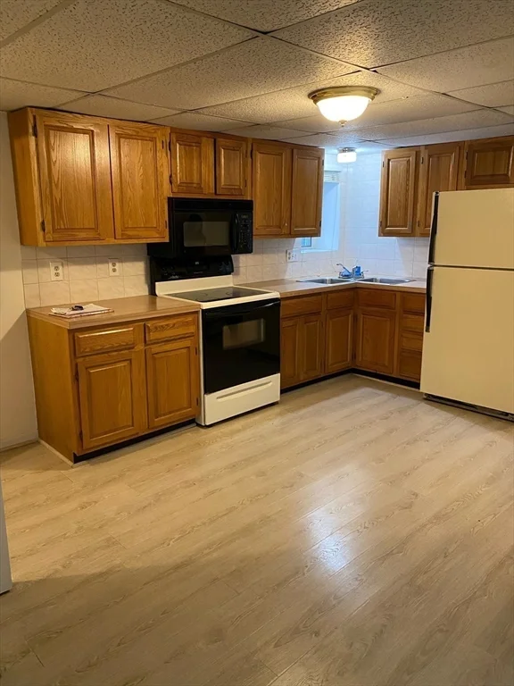 1 bed, 1 bath apartment for rent at 75 North Ave Unit 1, Revere — photo 2 of 10