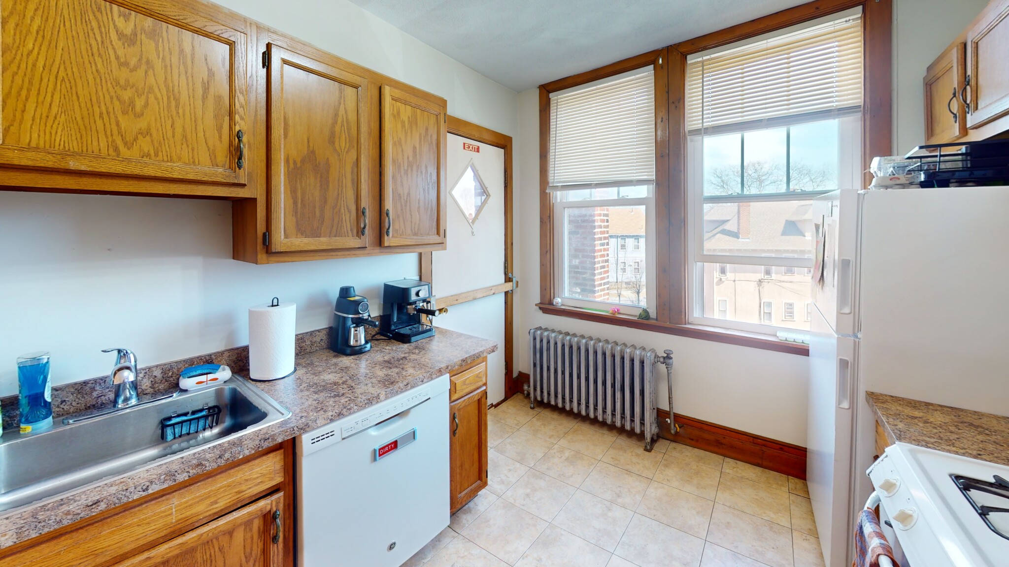 3 bed, 1 bath apartment for rent at 75 Nottinghill Rd Unit 11, Brighton — photo 13 of 15