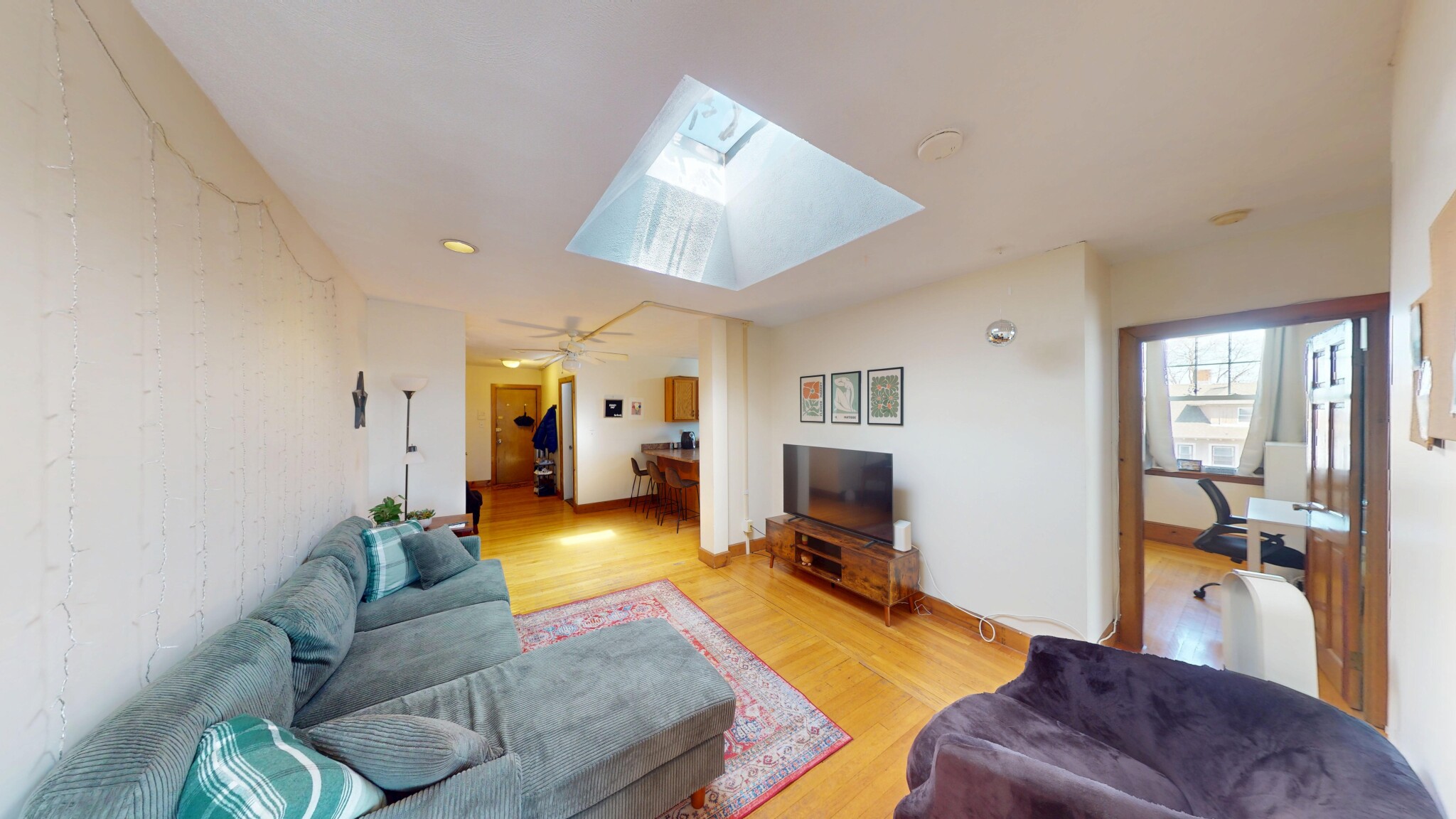 3 bed, 1 bath apartment for rent at 75 Nottinghill Rd Unit 11, Brighton — photo 1 of 15