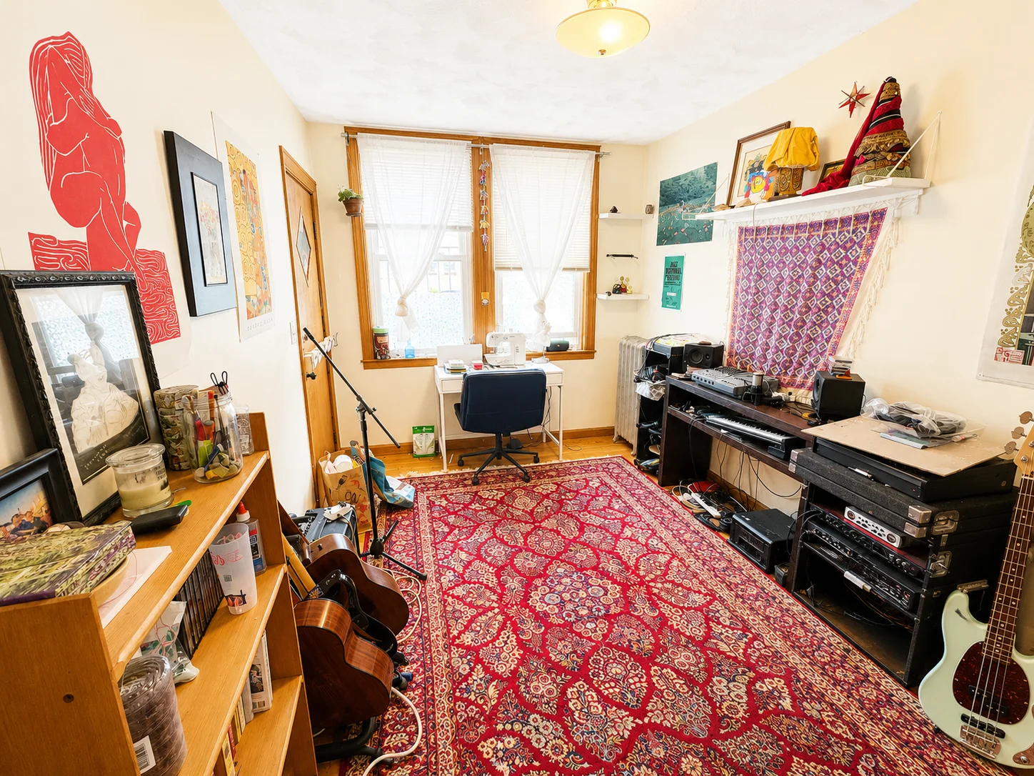 3 bed, 1 bath apartment for rent at 75 Nottinghill Rd Unit 3, Brighton — photo 6 of 9