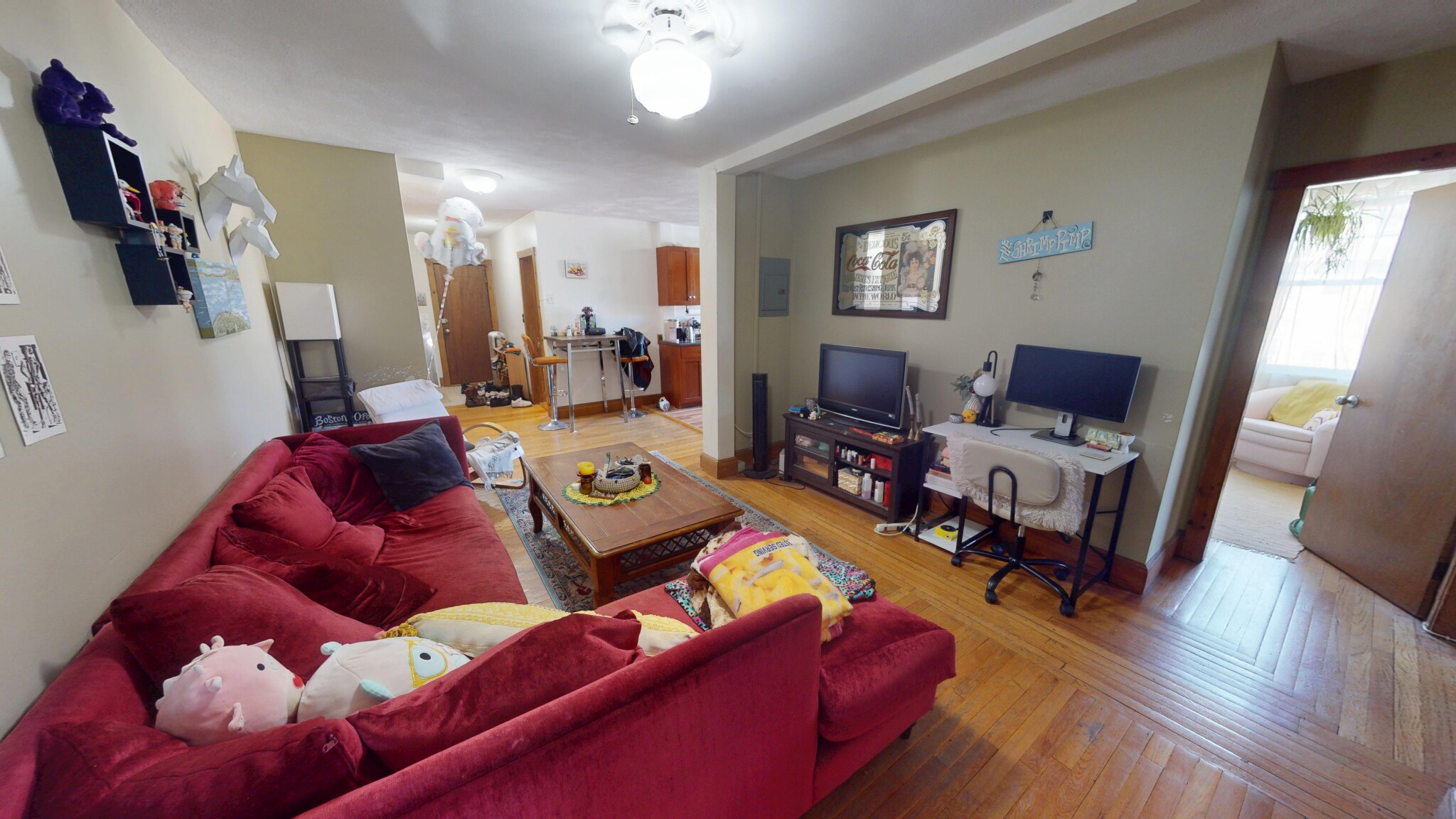 3 bed, 1 bath apartment for rent at 75 Nottinghill Rd Unit 7, Brighton — photo 3 of 9