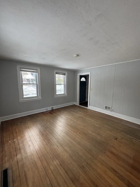 2 bed, 1 bath apartment for rent at 75 Packard St Unit 2, North Stoughton — photo 7 of 23