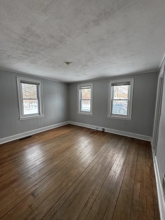 2 bed, 1 bath apartment for rent at 75 Packard St Unit 2, North Stoughton — photo 8 of 23