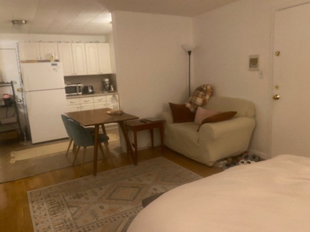 Studio bed, 1 bath apartment for rent at 75 Park St Unit 2, Coolidge Corner — photo 5 of 8