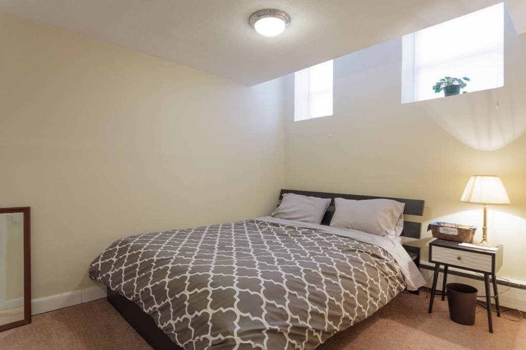 2 bed, 1 bath apartment for rent at 75 Park St Unit B, Coolidge Corner — photo 8 of 12