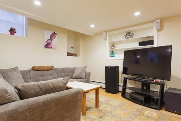 2 bed, 1 bath apartment for rent at 75 Park St Unit B, Coolidge Corner — photo 1 of 12