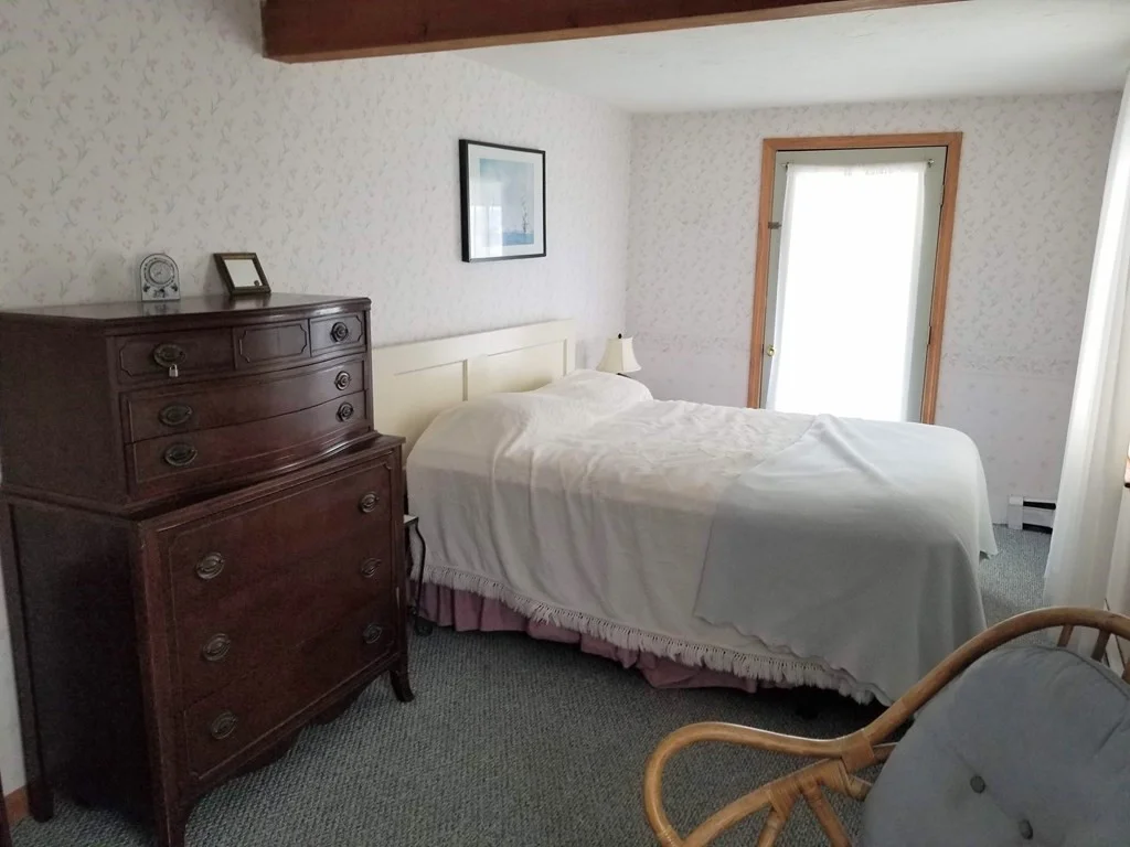 5 bed, 2 bath apartment for rent at 75 Parker St Unit 1, Marshfield — photo 8 of 10