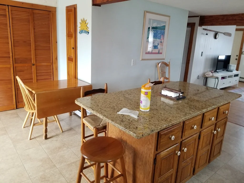 5 bed, 2 bath apartment for rent at 75 Parker St Unit 1, Marshfield — photo 6 of 10