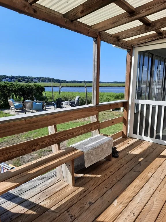 5 bed, 2 bath apartment for rent at 75 Parker St Unit 1, Marshfield — photo 1 of 10