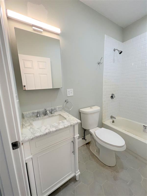 2 bed, 2 bath apartment for rent at 75 Pearl St Unit 2, East Somerville — photo 15 of 19