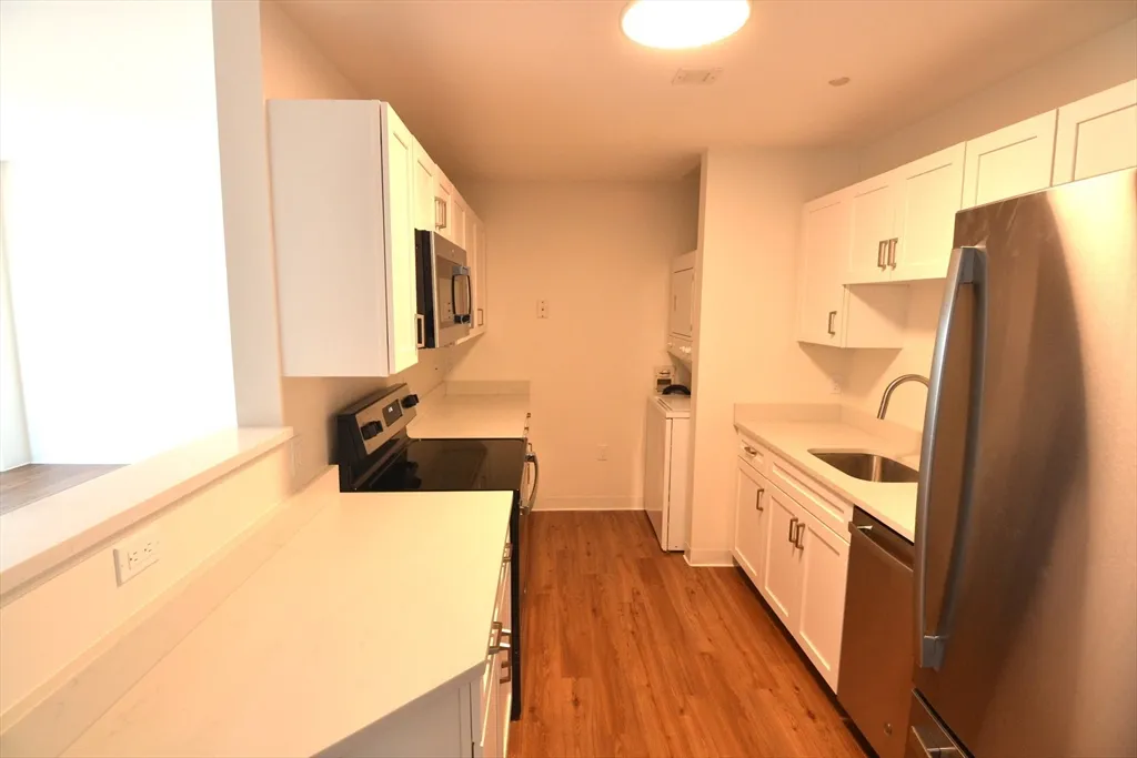 1 bed, 1 bath apartment for rent at 75 Peterborough St Unit 103, Fenway — photo 6 of 12