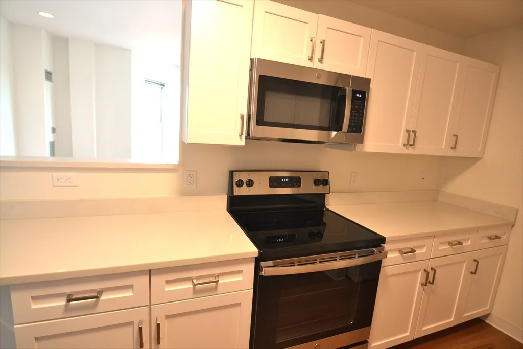 1 bed, 1 bath apartment for rent at 75 Peterborough St Unit 103, Fenway — photo 8 of 12