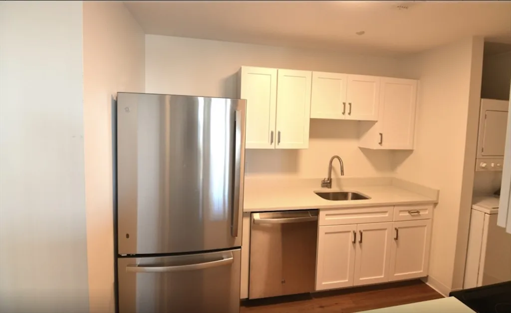 1 bed, 1 bath apartment for rent at 75 Peterborough St Unit 218, Fenway — photo 7 of 12