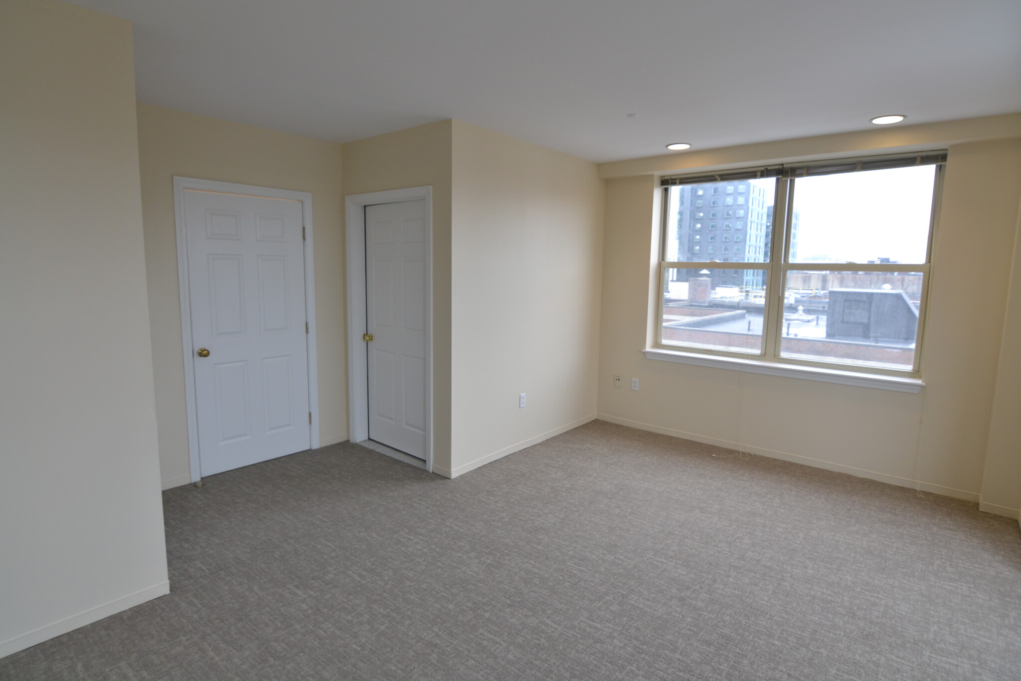 3 bed, 2 bath apartment for rent at 75 Peterborough St Unit 601, Fenway — photo 9 of 20