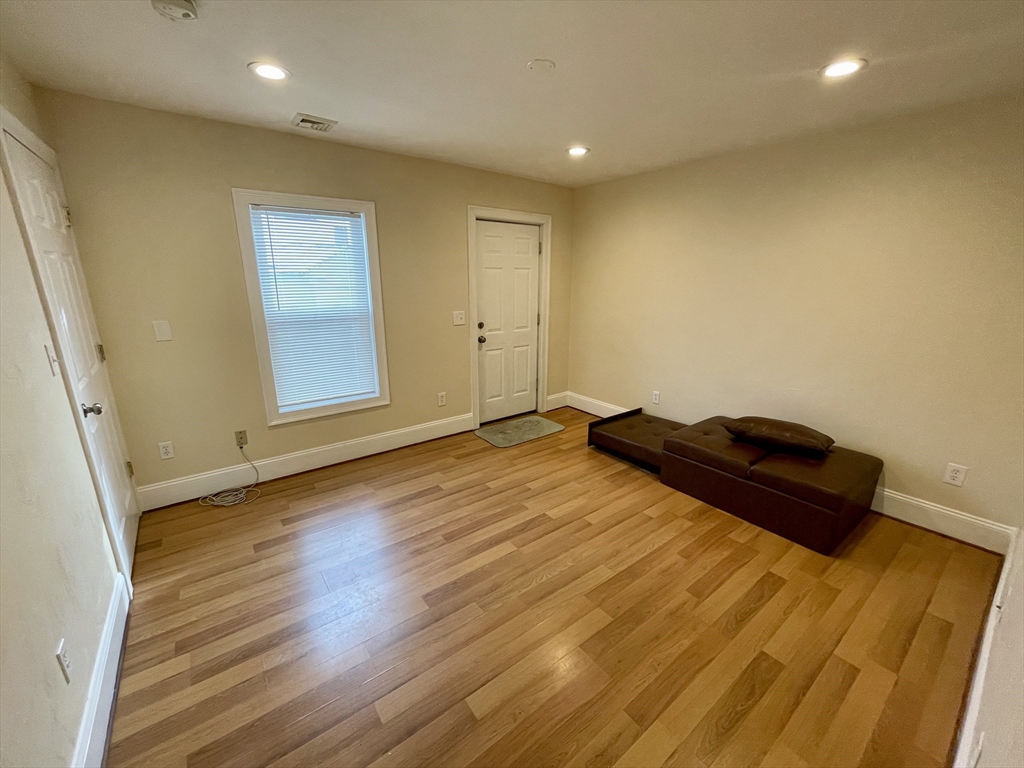 1 bed, 1 bath apartment for rent at 75 Prospect St Unit 2R, Marlborough — photo 7 of 11