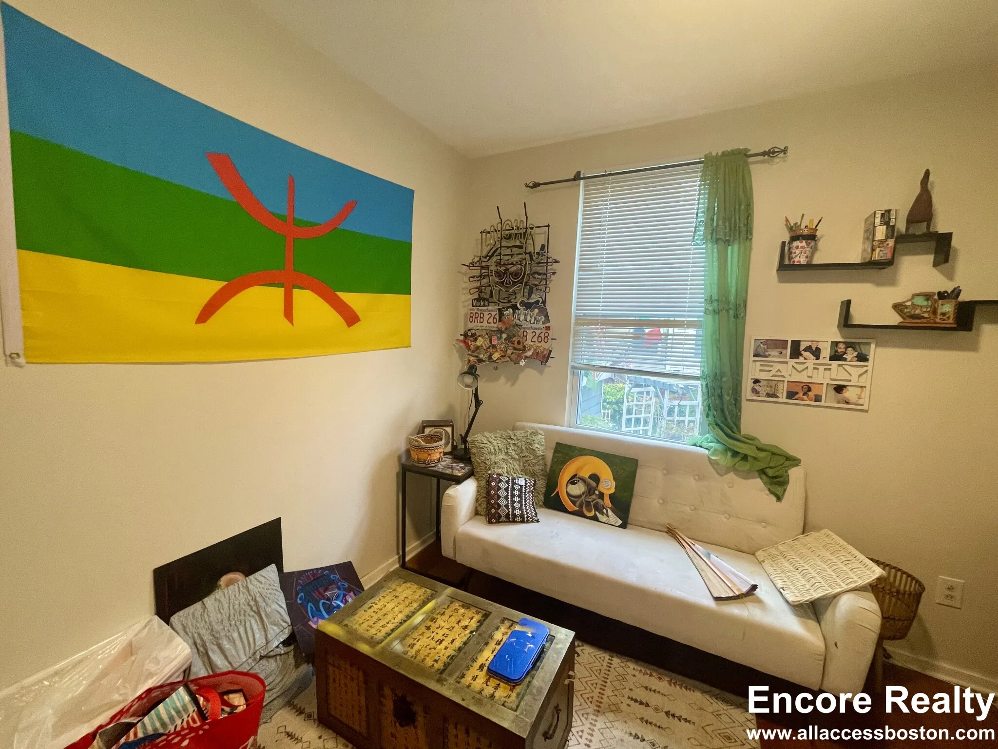 2 bed, 1 bath apartment for rent at 75 Putnam St Unit 1-1, Eagle Hill — photo 9 of 42