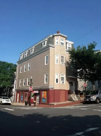 2 bed, 1 bath apartment for rent at 75 Putnam St Unit 1-1, Eagle Hill — photo 42 of 42