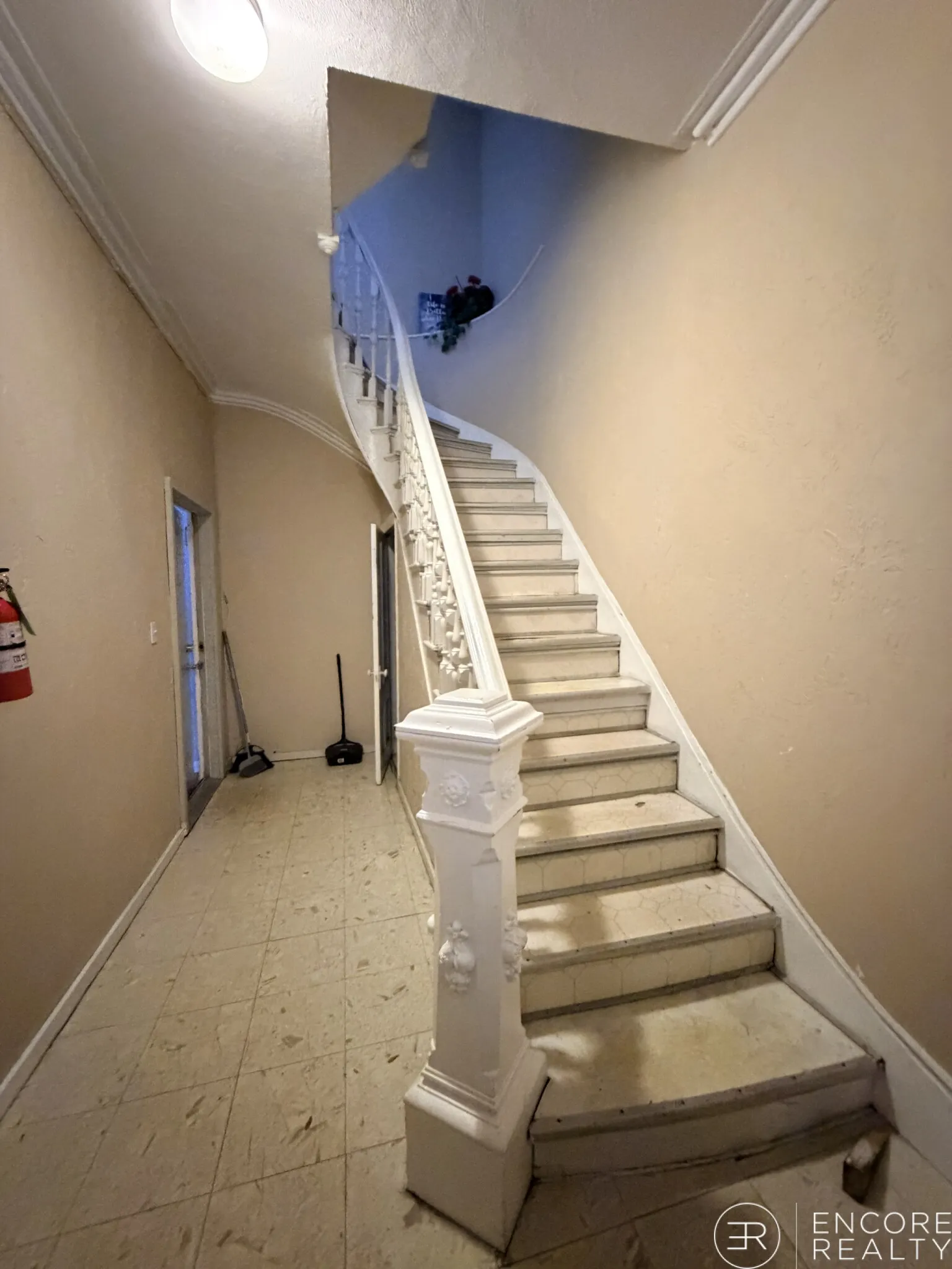 2 bed, 1 bath apartment for rent at 75 Putnam St Unit 1A, Eagle Hill — photo 30 of 72