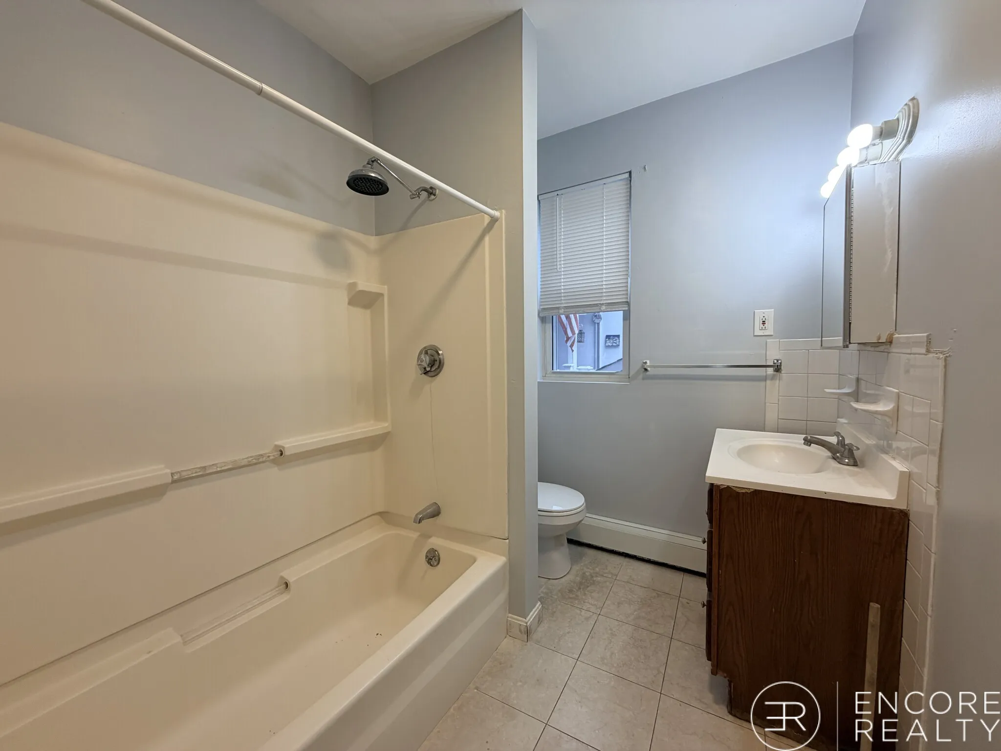 2 bed, 1 bath apartment for rent at 75 Putnam St Unit 1A, Eagle Hill — photo 20 of 72