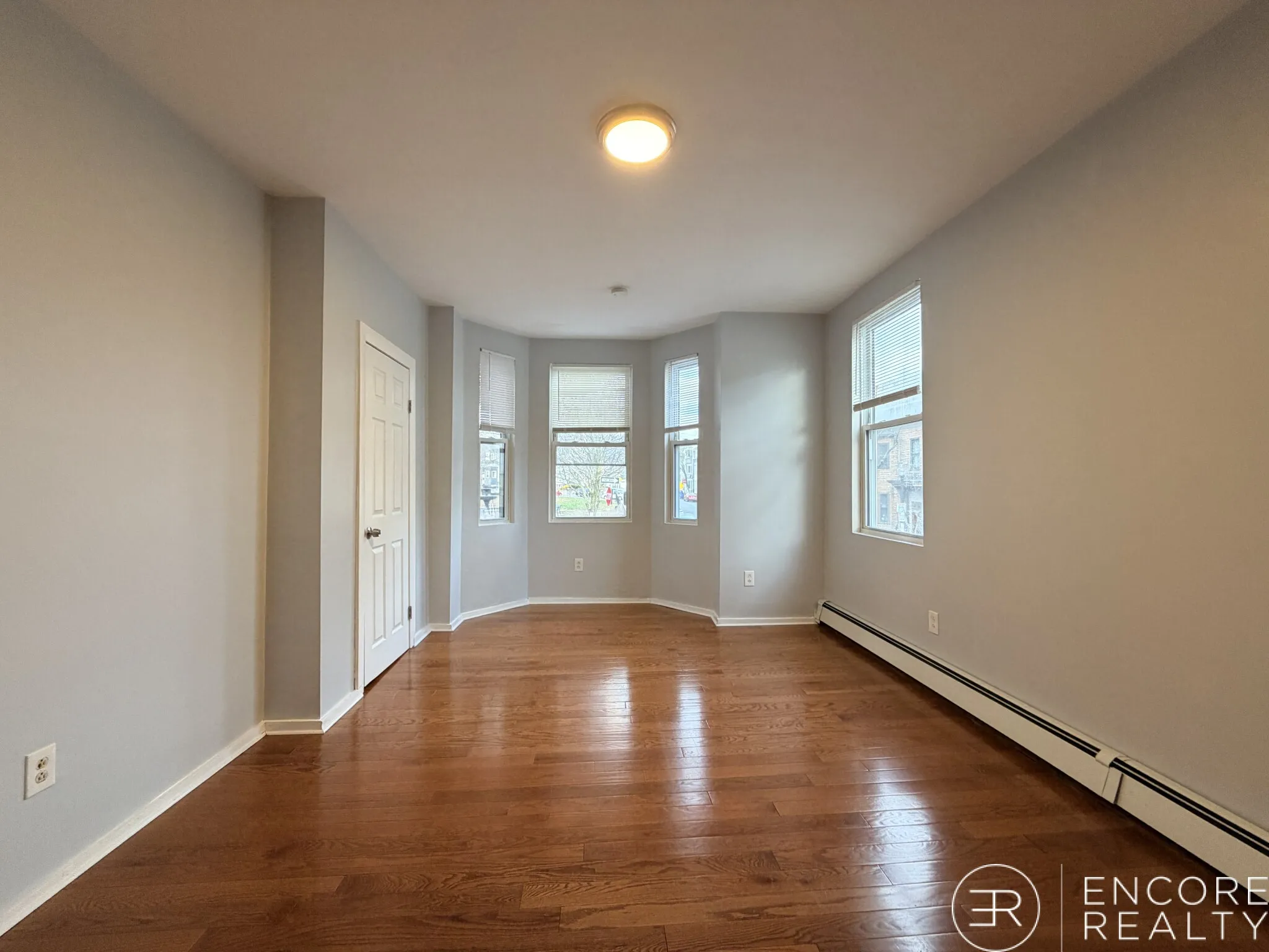 2 bed, 1 bath apartment for rent at 75 Putnam St Unit 1A, Eagle Hill — photo 2 of 72
