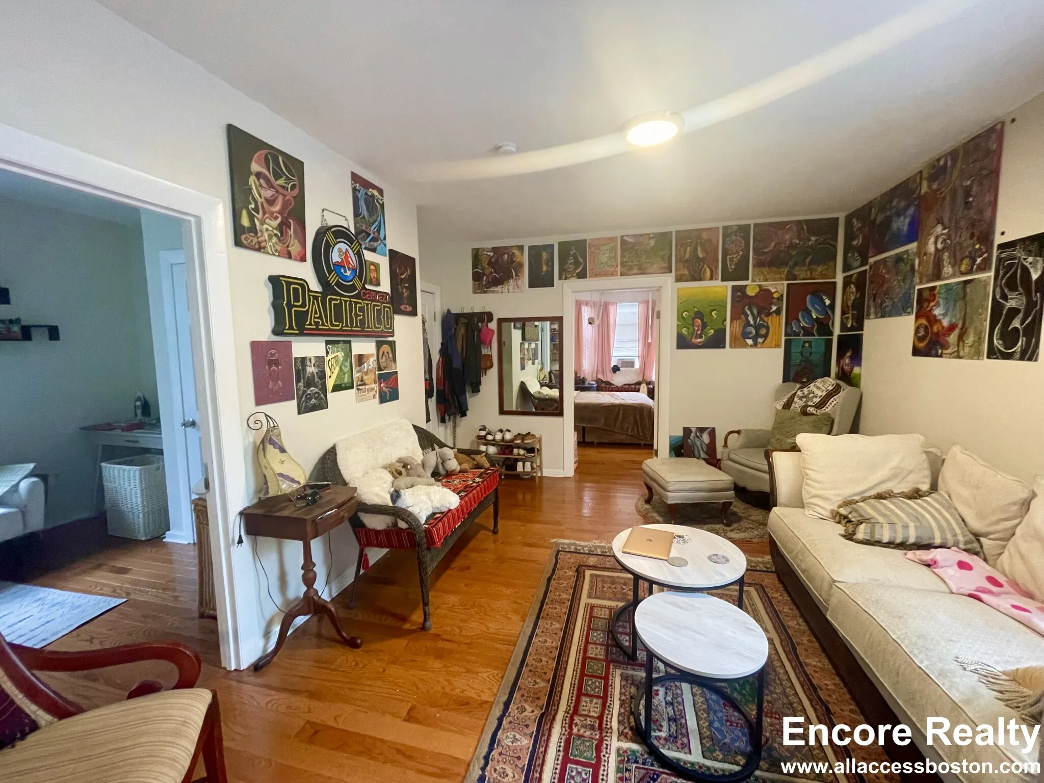 2 bed, 1 bath apartment for rent at 75 Putnam St Unit 1M, Eagle Hill