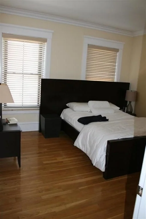 2 bed, 1 bath apartment for rent at 75 Rutland St Unit 3, South End — photo 9 of 14