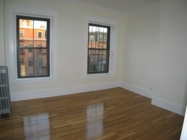 2 bed, 1 bath apartment for rent at 75 Rutland St Unit 3, South End — photo 6 of 14