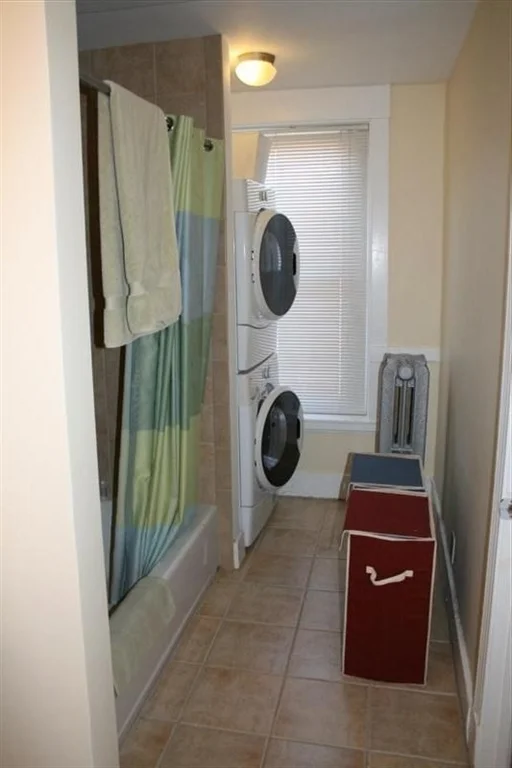 2 bed, 1 bath apartment for rent at 75 Rutland St Unit 3, South End — photo 13 of 14