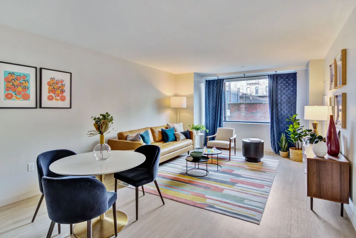 3 bed, 2 bath apartment for rent at 75 Saint Alphonsus St Unit 211, Mission Hill — photo 6 of 35