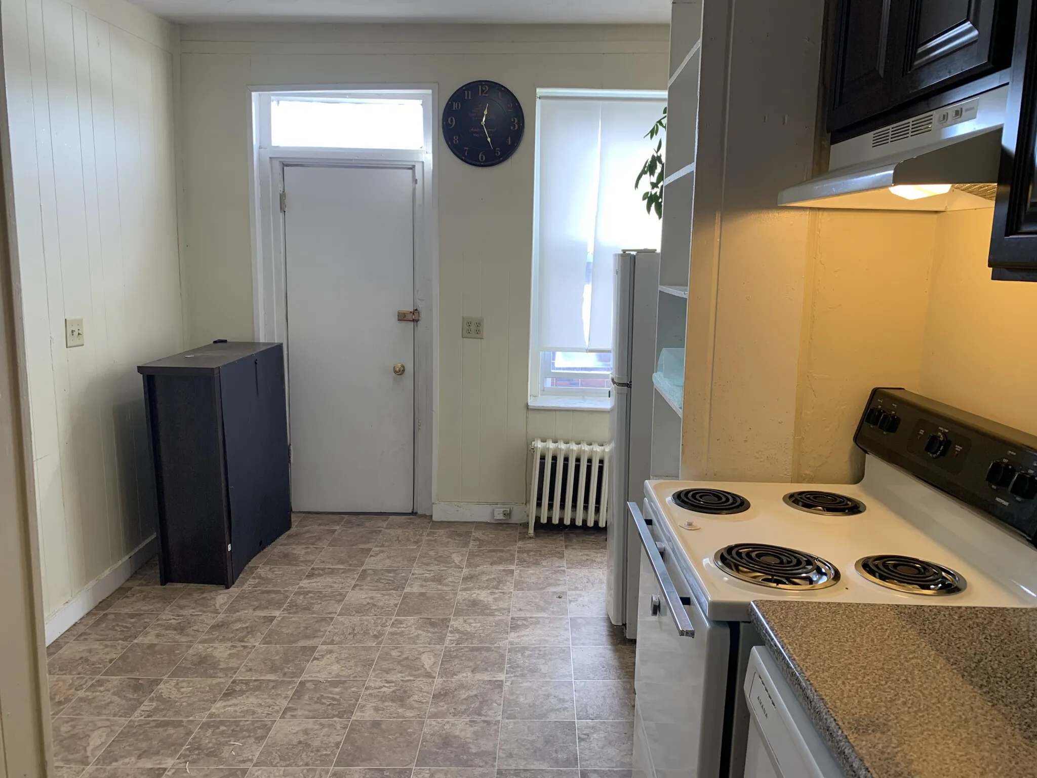 1 bed, 1 bath apartment for rent at 75 South Huntington Ave Unit 6, Jamaica Plain — photo 2 of 13