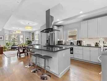 2 bed, 2 bath apartment for rent at 75 South St Unit 2, Jamaica Plain — photo 3 of 17