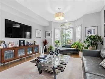 2 bed, 2 bath apartment for rent at 75 South St Unit 2, Jamaica Plain — photo 4 of 17