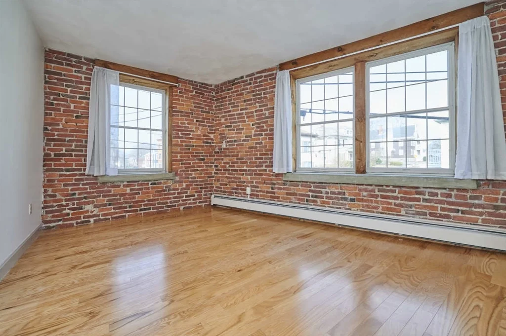 2 bed, 1 bath apartment for rent at 75 Summer St Unit 3, Glenwood — photo 6 of 11