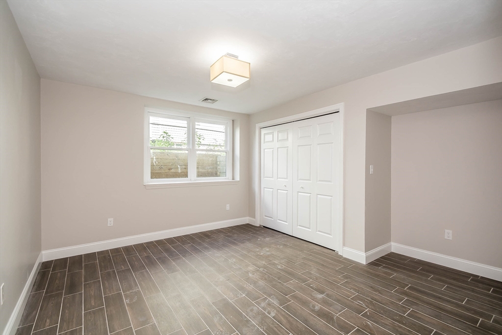 4 bed, 2 bath apartment for rent at 75 Summer Unit 1, Tufts University — photo 15 of 18