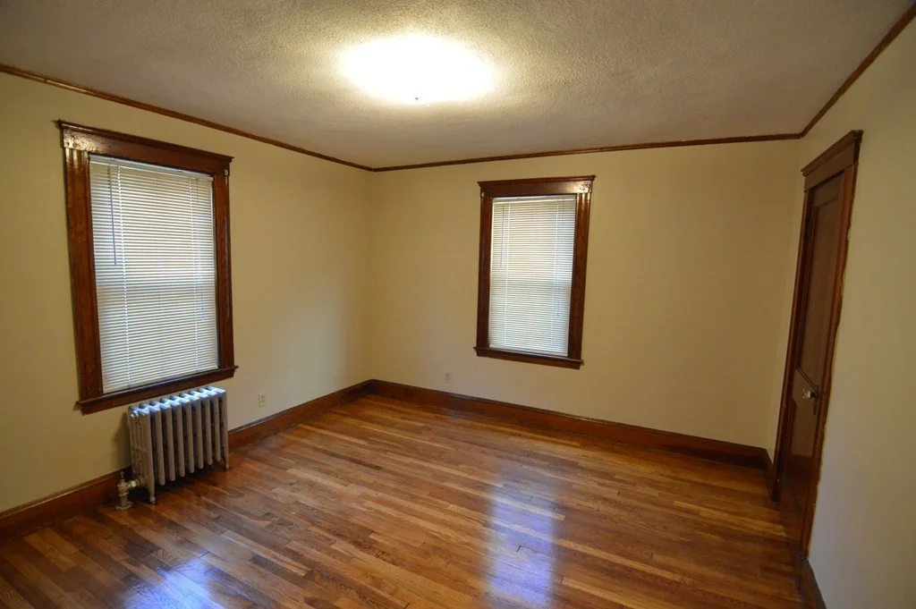 2 bed, 1 bath apartment for rent at 75 Sunnyside St Unit 1, Hyde Park — photo 5 of 13
