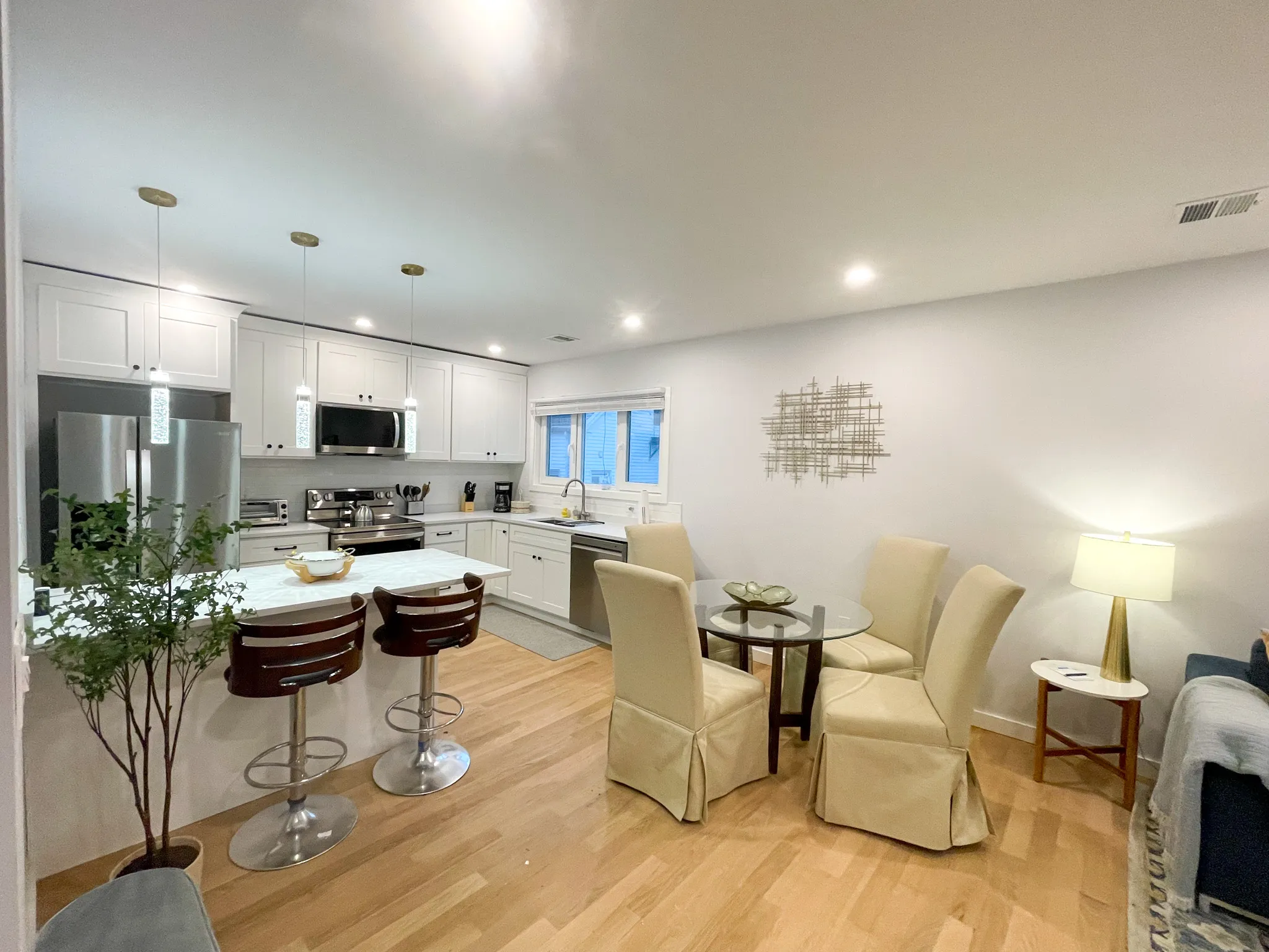 2 bed, 2 bath apartment for rent at 75 Thorndike St Unit 2, East Cambridge — photo 6 of 23