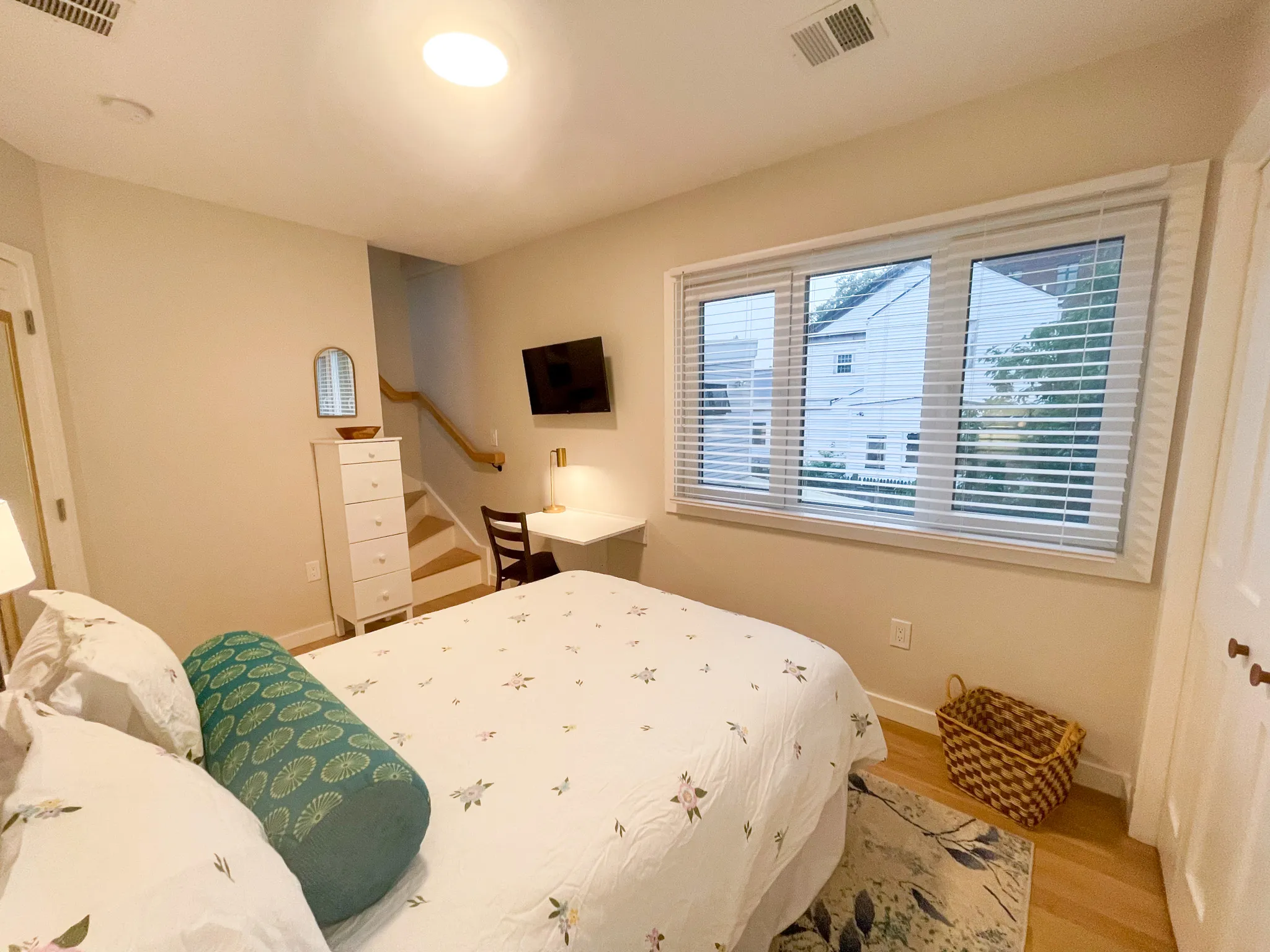 2 bed, 2 bath apartment for rent at 75 Thorndike St Unit 2, East Cambridge — photo 15 of 23