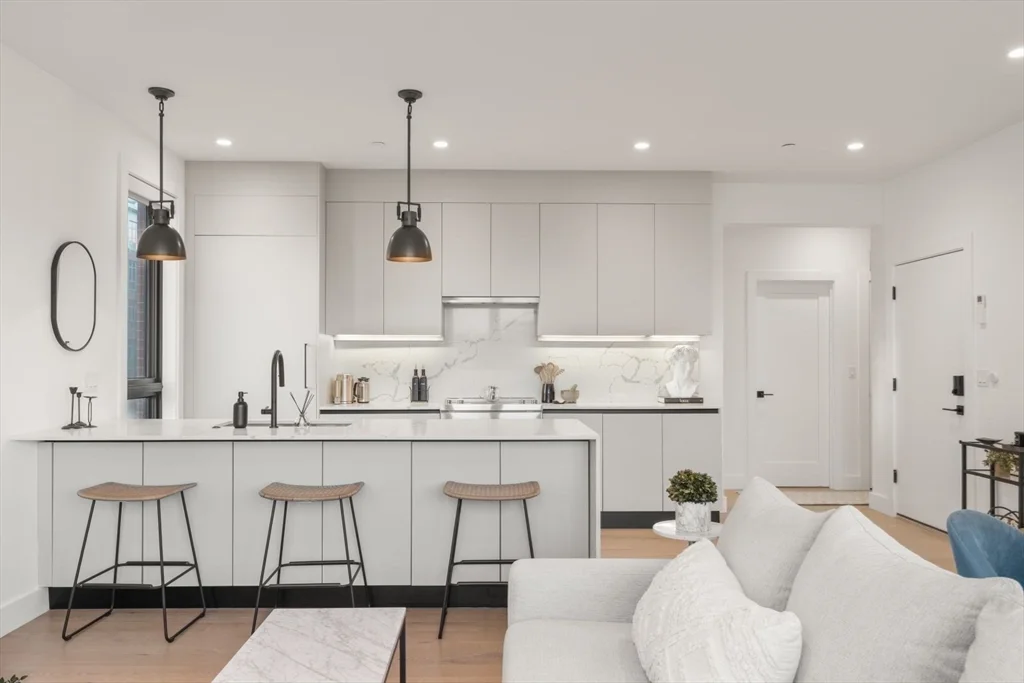 2 bed, 1 bath apartment for rent at 75 W Broadway Unit 202, South Boston — photo 5 of 34