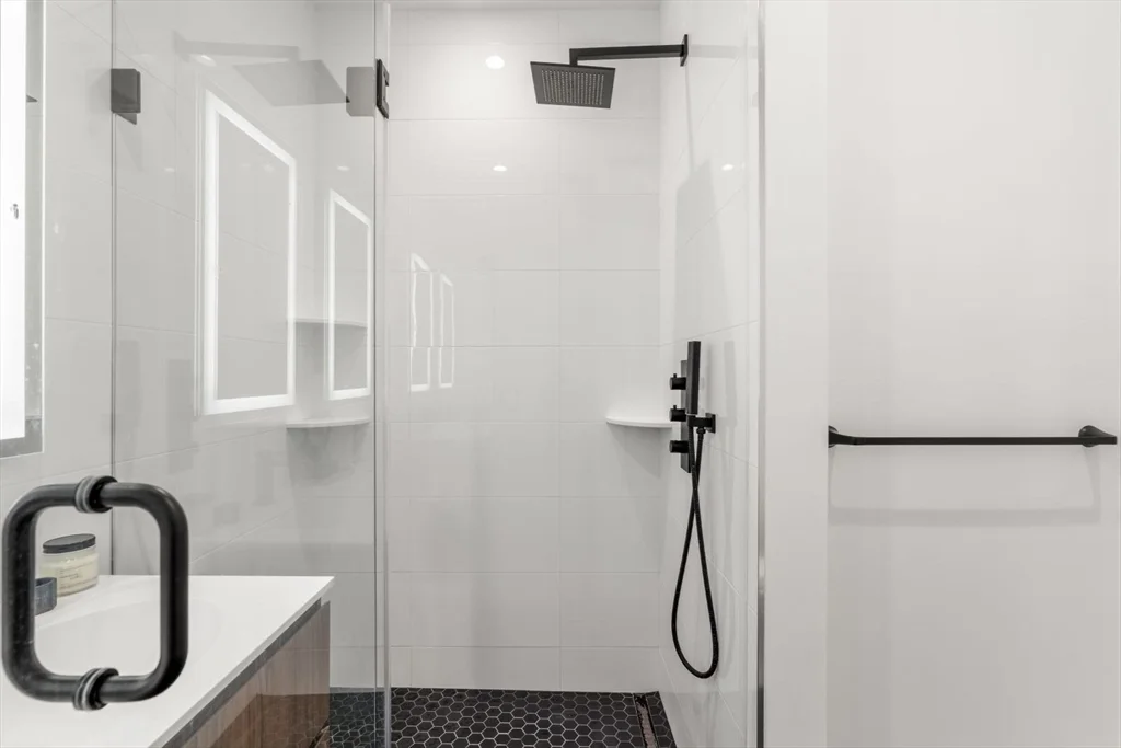 2 bed, 1 bath apartment for rent at 75 W Broadway Unit 202, South Boston — photo 17 of 34