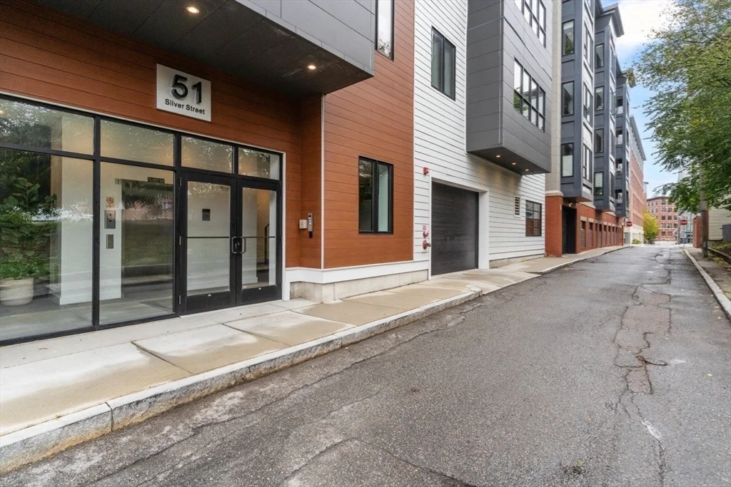 2 bed, 1 bath apartment for rent at 75 W Broadway Unit 301, South Boston — photo 17 of 19
