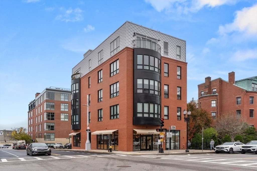 2 bed, 1 bath apartment for rent at 75 W Broadway Unit 301, South Boston — photo 18 of 19