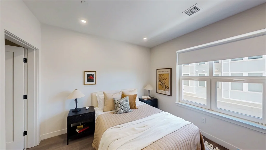 2 bed, 1 bath apartment for rent at 75 Willow Ct Unit 214, Dorchester — photo 3 of 22
